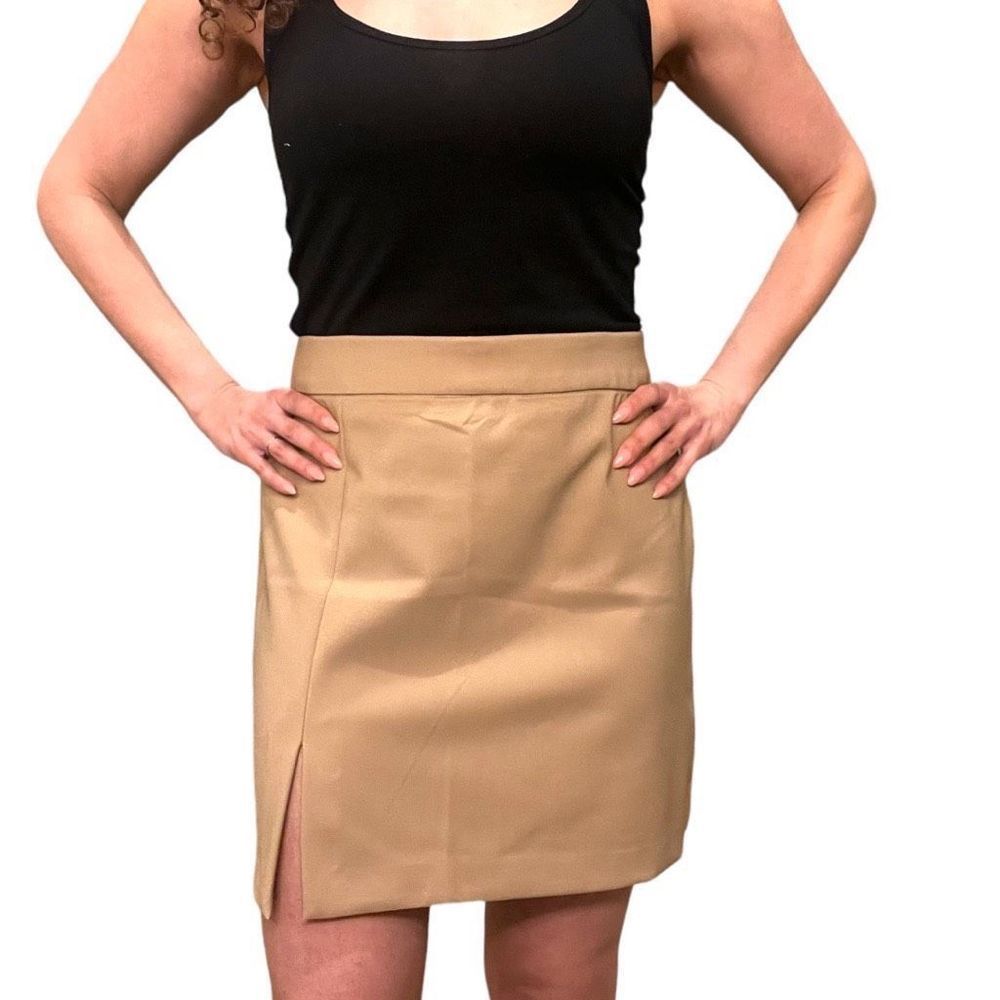 Nicole Miller High Waisted Tan Skirt Size 6
